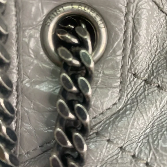 Yves Saint Laurent Niki Gray Quilted Leather Shoulder Bag - Picture 7 of 12